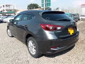 Mazda Axela 2017