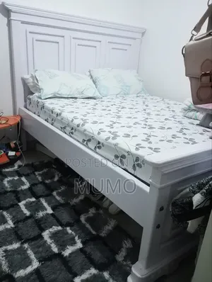 Hard Wood Bed