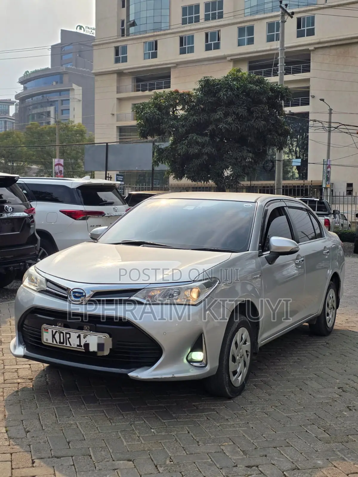 Toyota Axio 2018 Silver
