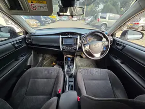 Toyota Axio 2018 Silver