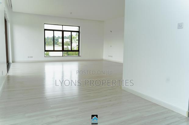 5bdrm Villa in Hardy for rent - thumbnail 2