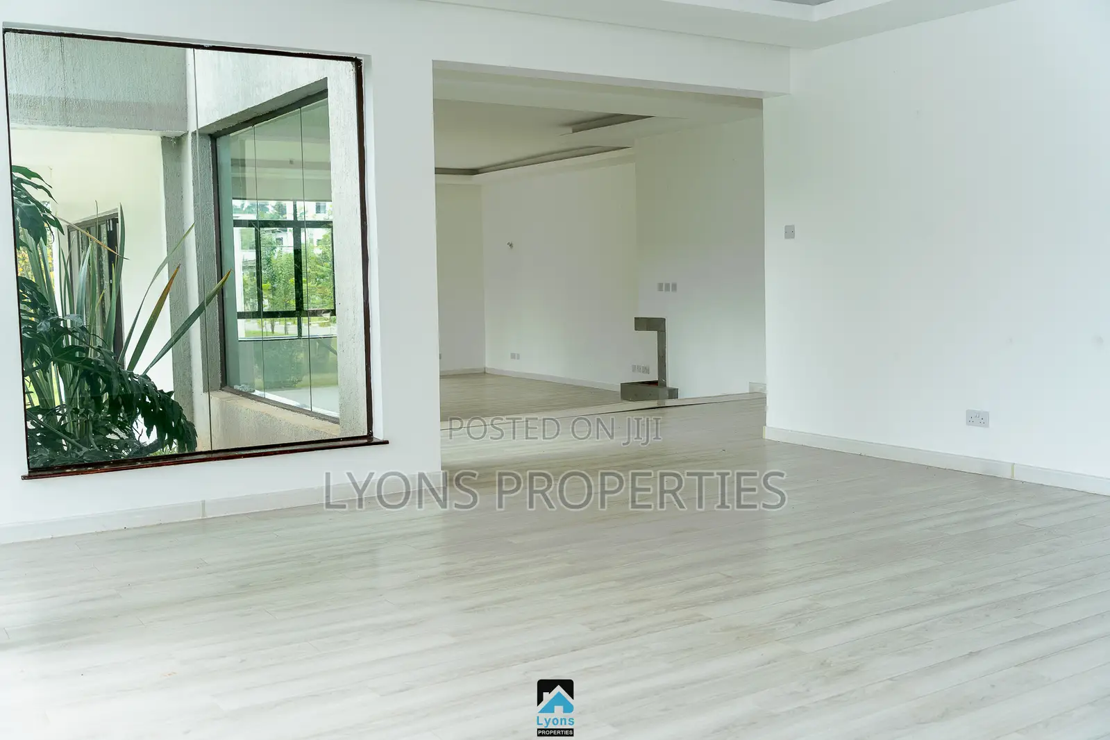 5bdrm Villa in Hardy for rent