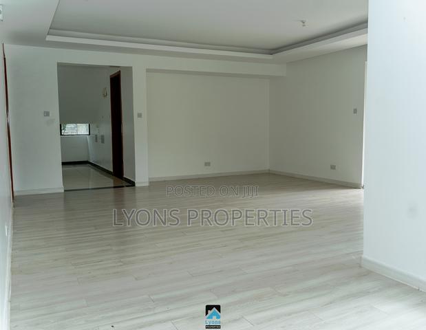5bdrm Villa in Hardy for rent - thumbnail 3