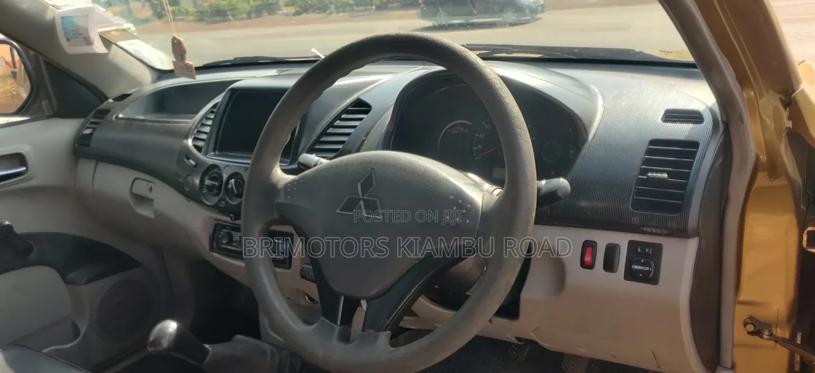 Mitsubishi L200 Single Cab 2.5 TD 2012 Gold