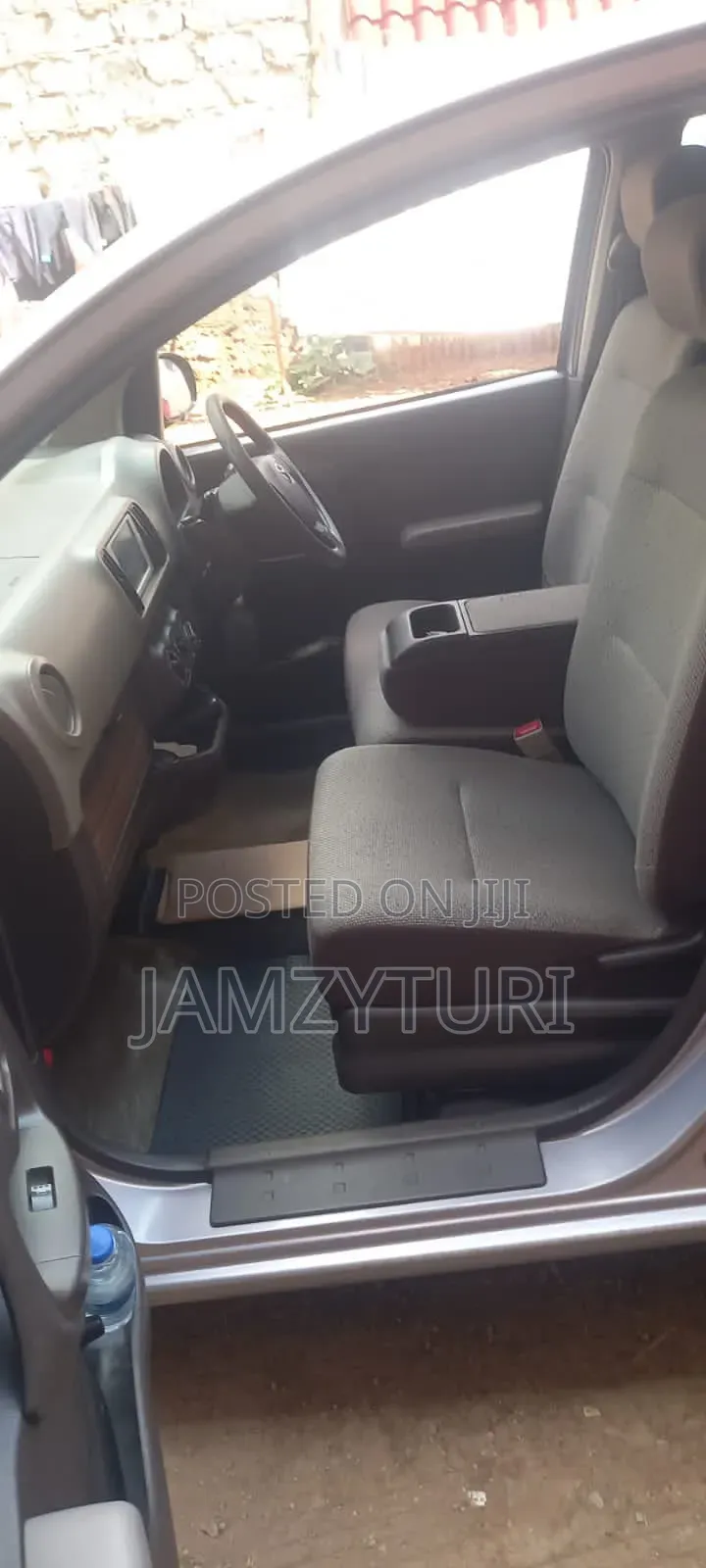 Toyota Passo 2014 Silver