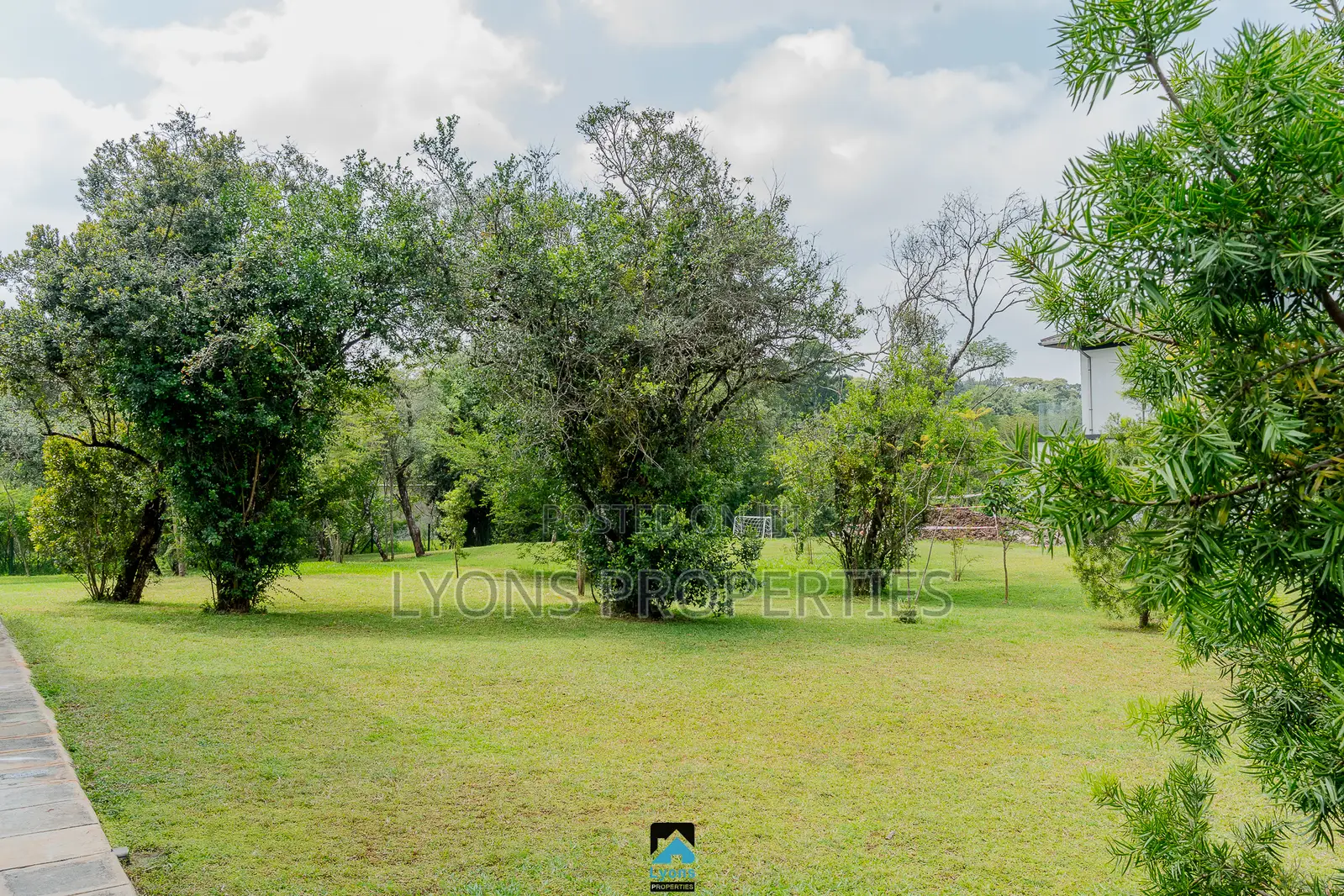 5bdrm Villa in Hardy for rent