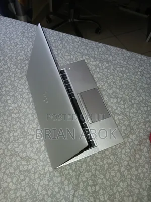 Laptop HP EliteBook 845 G7 16GB AMD Ryzen 5 SSD 256GB
