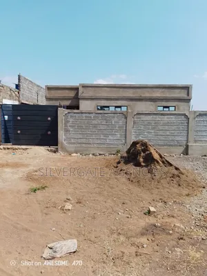 3bdrm Bungalow in Catholic Area, Kimbo for sale