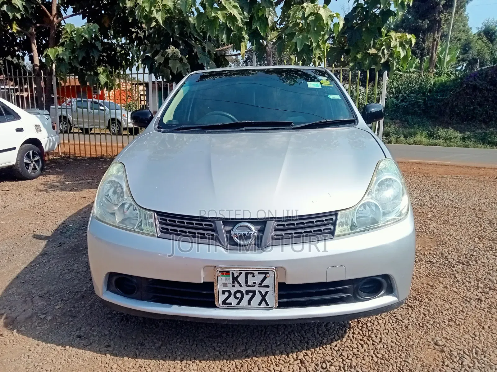 Nissan Wingroad 2013 Silver