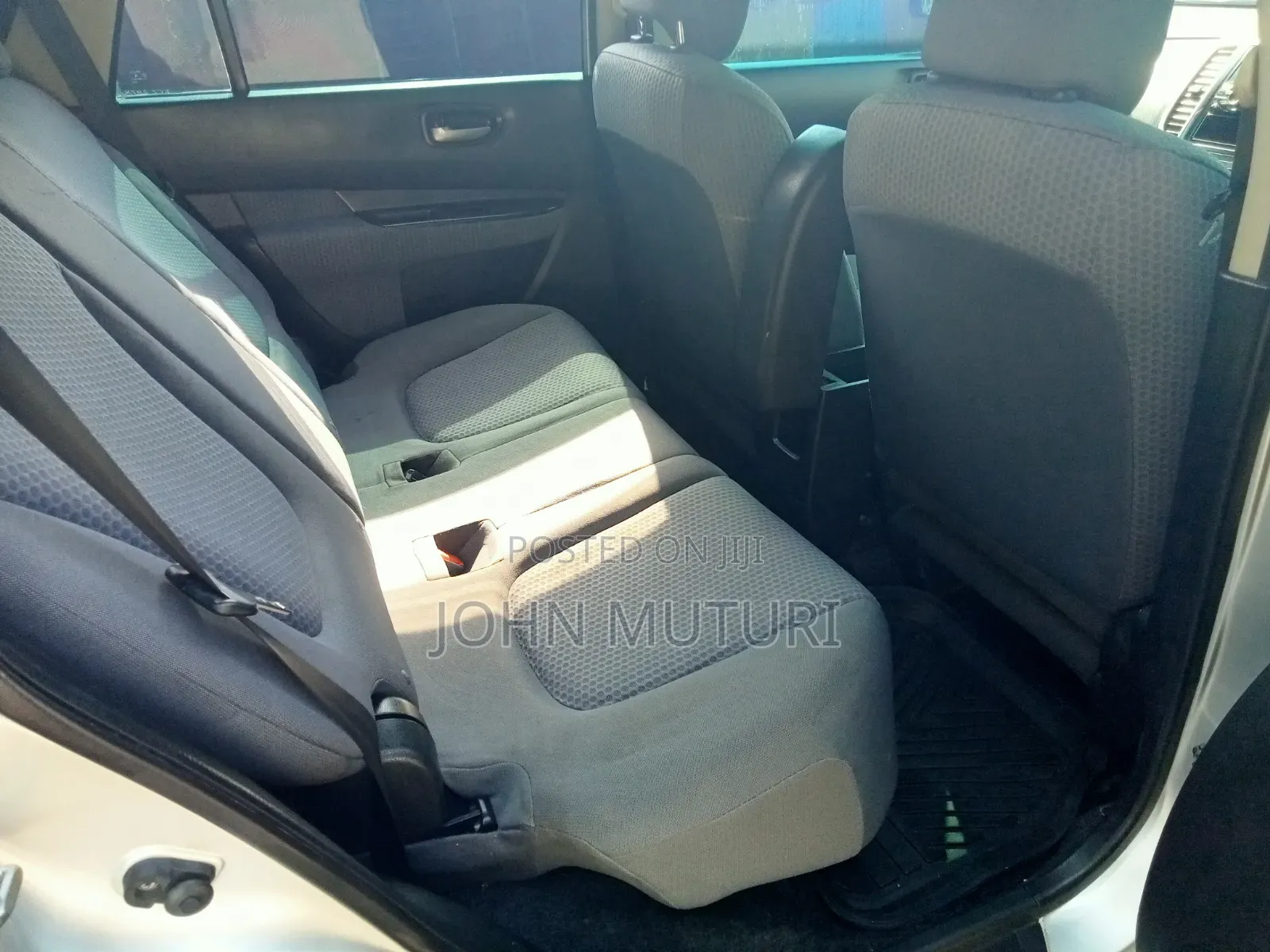 Nissan Wingroad 2013 Silver