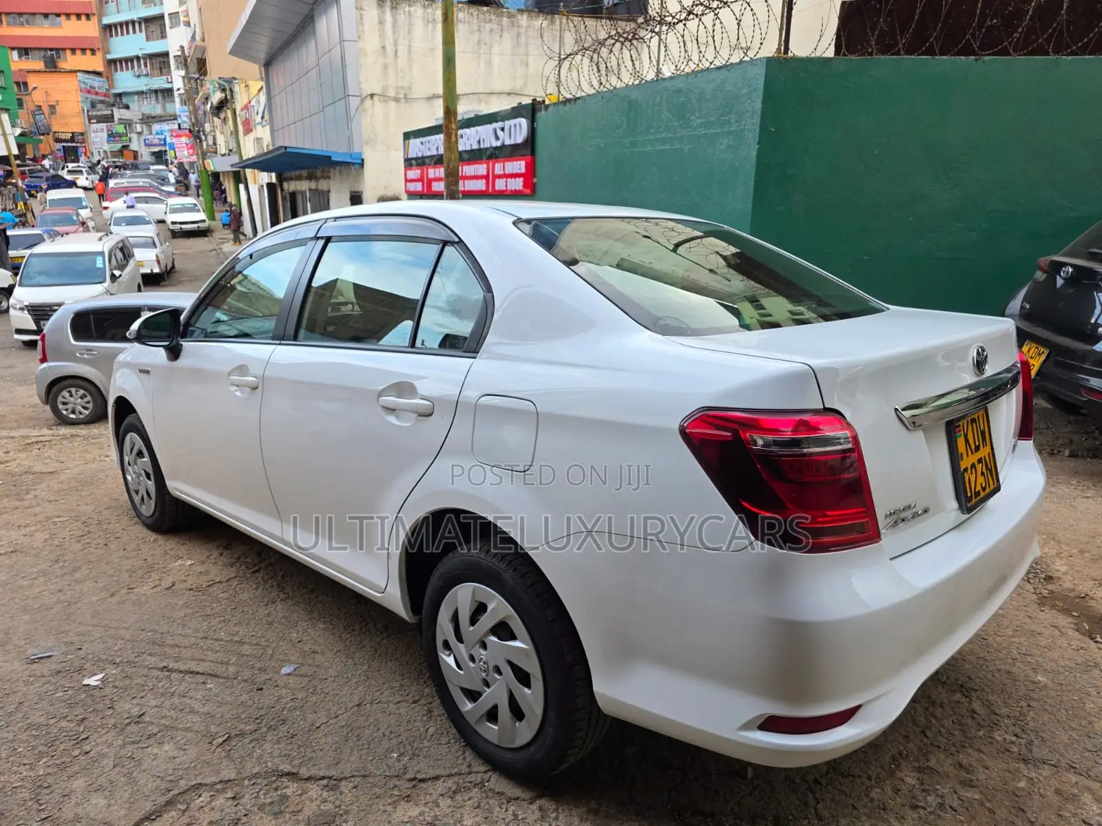 Toyota Axio 1.5 Hybrid 2WD 2019 White
