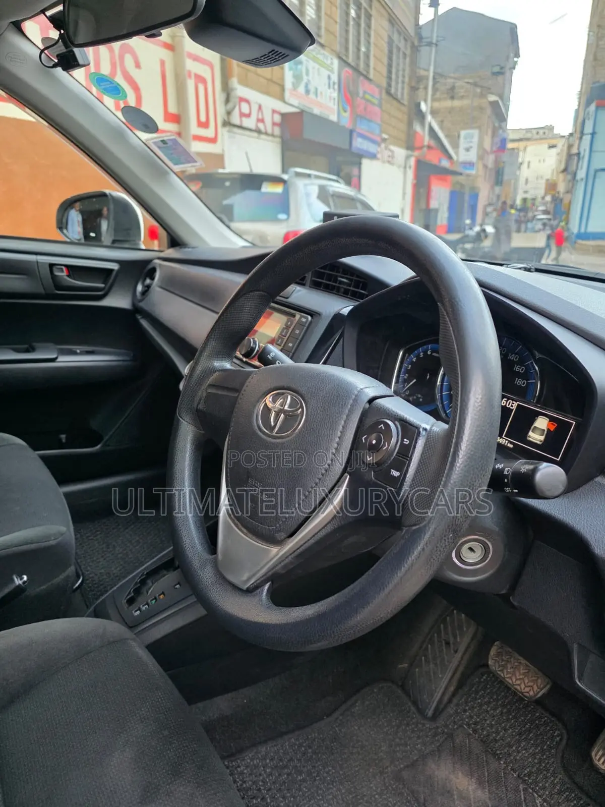 Toyota Axio 1.5 Hybrid 2WD 2019 White