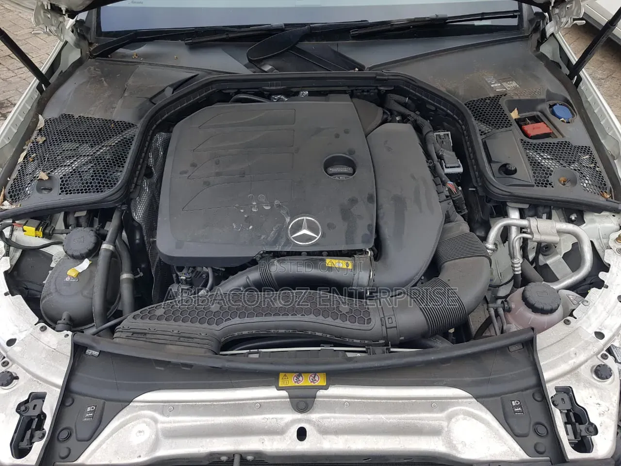 Mercedes-Benz C200 2017 White