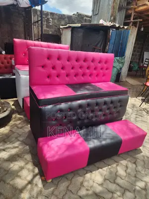 Manicure Styling Chairs