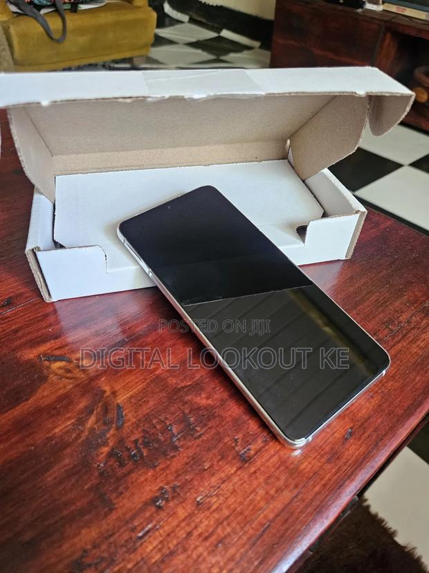 Samsung Galaxy S21 5G 128 GB White - thumbnail 2