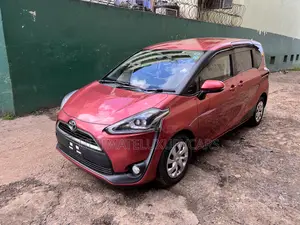 Toyota Sienta 1.5 FWD (6-seater) 2018 Maroon