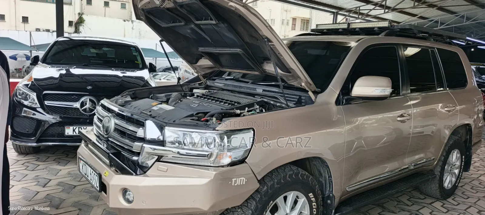 Toyota Land Cruiser 2017 Gold