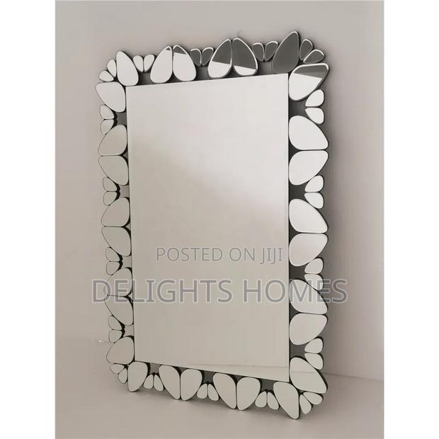 Luxury Decorative Mirror_tt - thumbnail 2