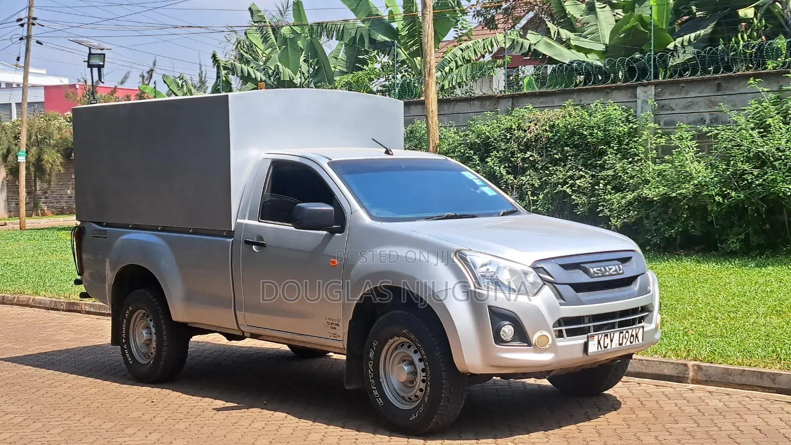 Isuzu D-MAX 2020 Silver