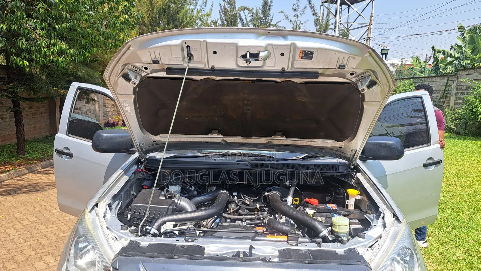 Isuzu D-MAX 2020 Silver