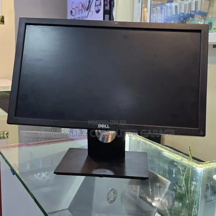 Dell 20 Inches Monitor With Vga and Display Port