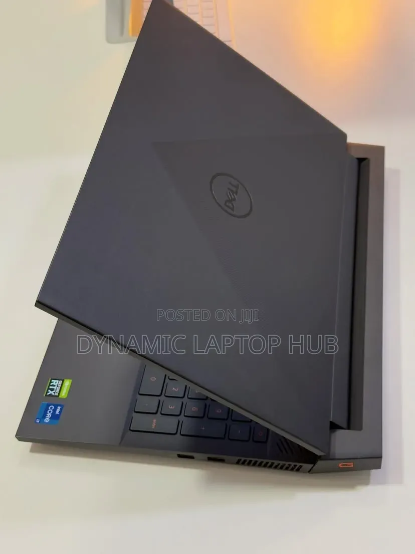 Laptop Dell G15 5511 16GB Intel Core i7 SSD 512GB