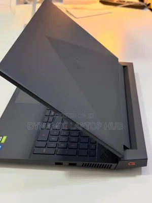 Laptop Dell G15 5511 16GB Intel Core i7 SSD 512GB