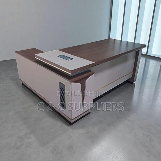 Ceo Executive Table-1600mm