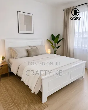 Premium White Finish 5 by 6 Tuna Bed