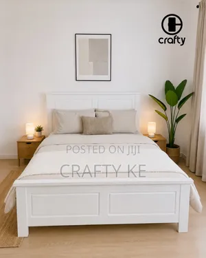 Premium White Finish 5 by 6 Tuna Bed