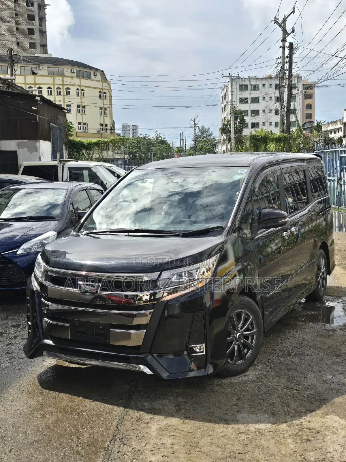 Toyota Noah 2017 Black