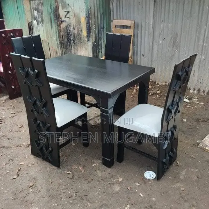 Dinning Table