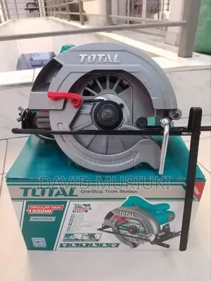 Total Circular Saw 12000w.