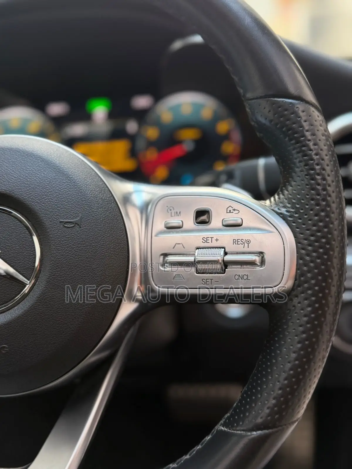 Mercedes-Benz C200 2019 White