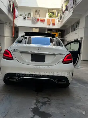 Mercedes-Benz C200 2019 White