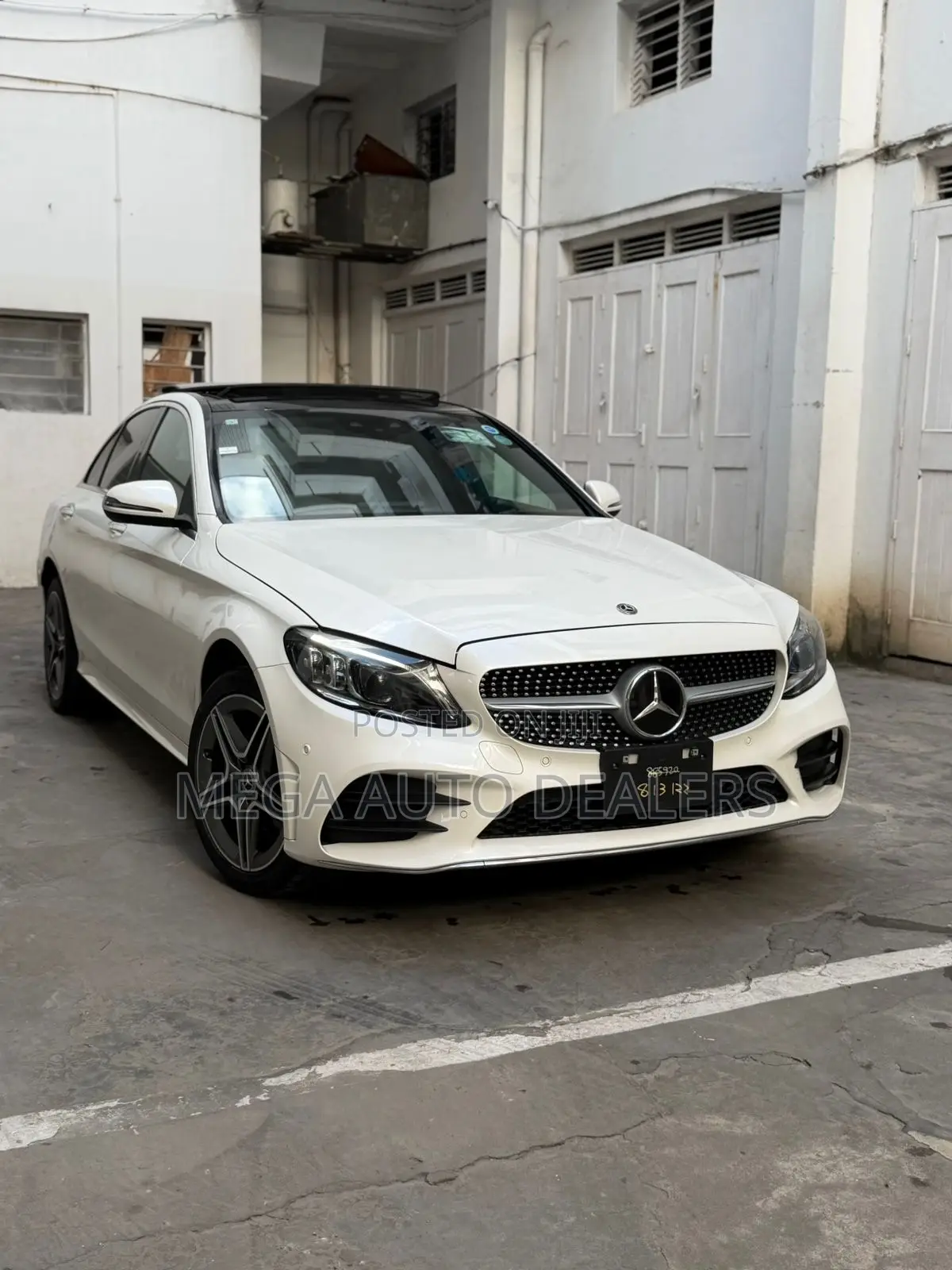 Mercedes-Benz C200 2019 White