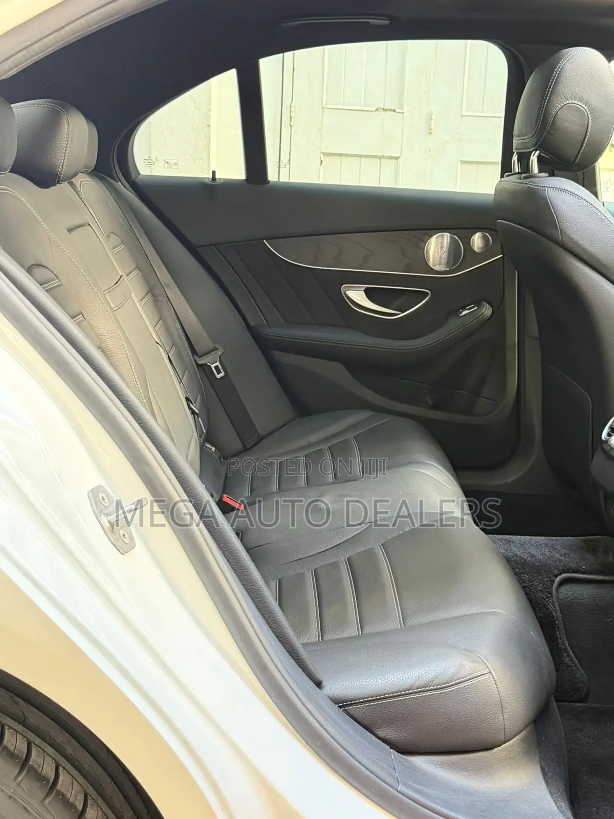Mercedes-Benz C200 2019 White