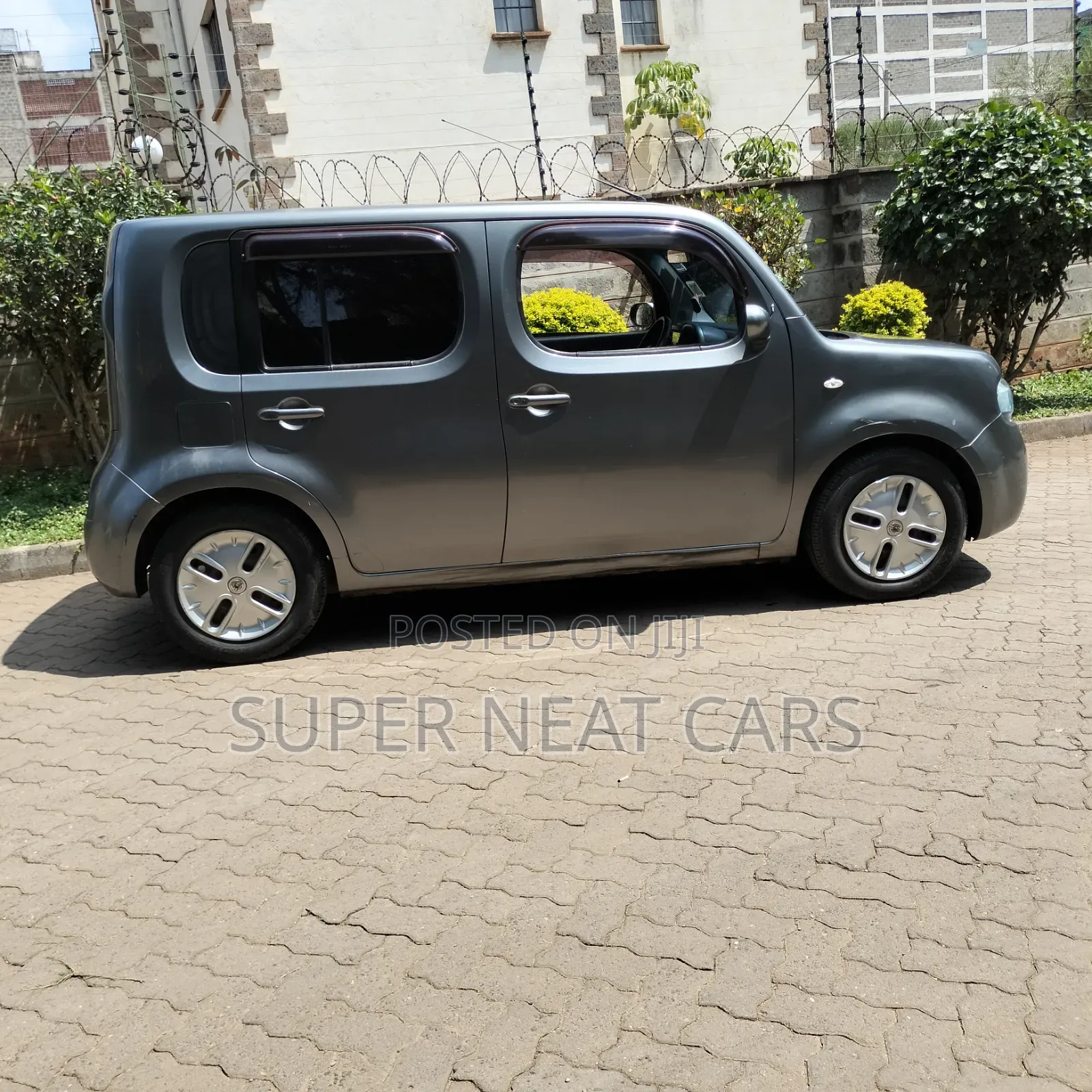 Nissan Cube 2014 Gray