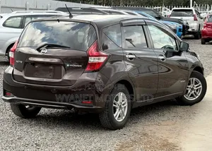 Nissan Note 2019 Maroon
