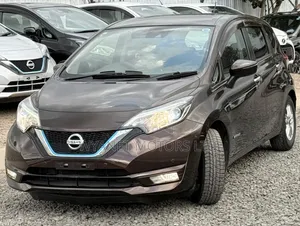 Nissan Note 2019 Maroon