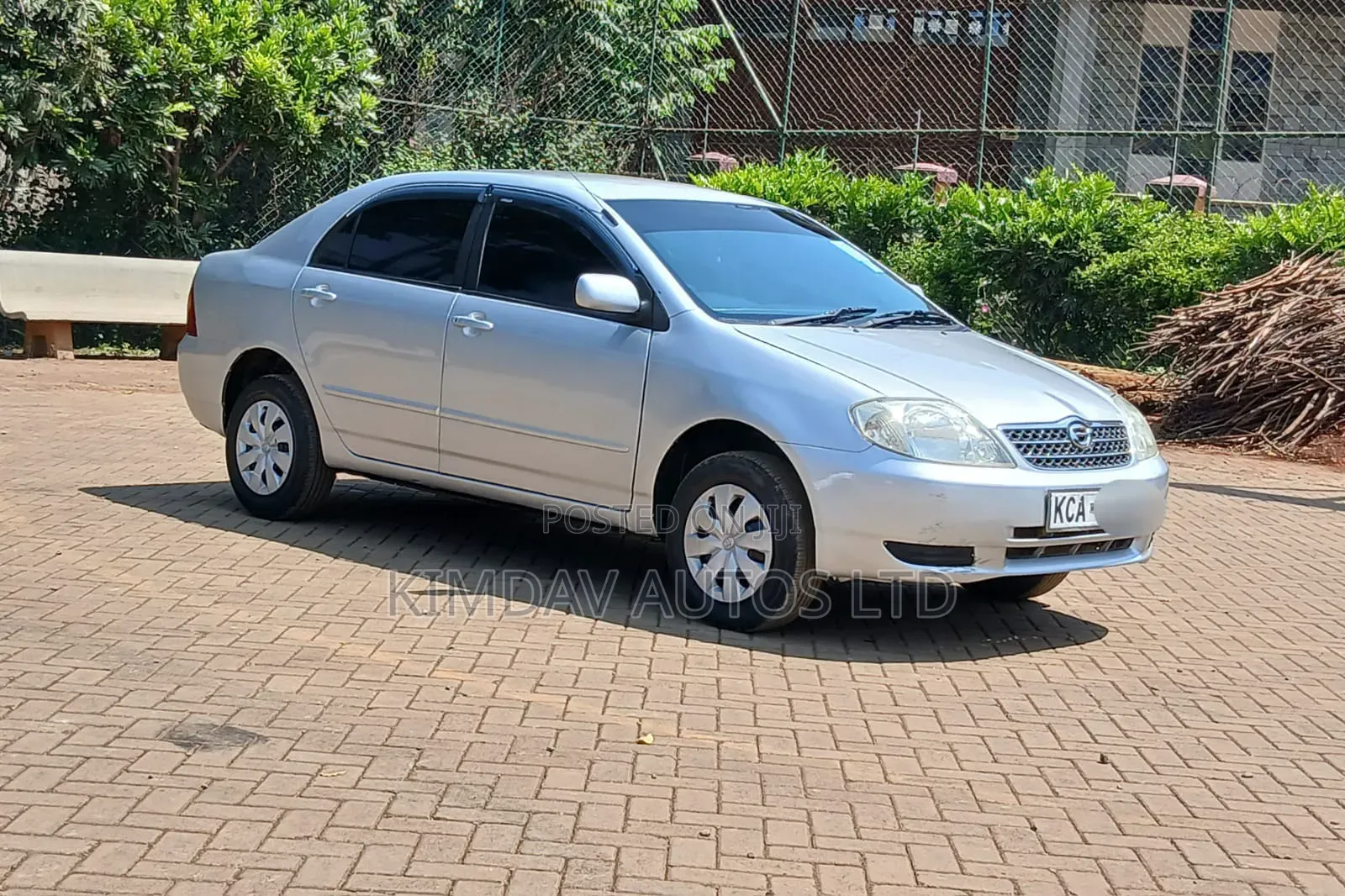 Toyota Corolla 2004 Silver