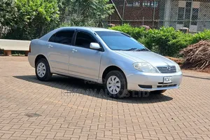 Toyota Corolla 2004 Silver
