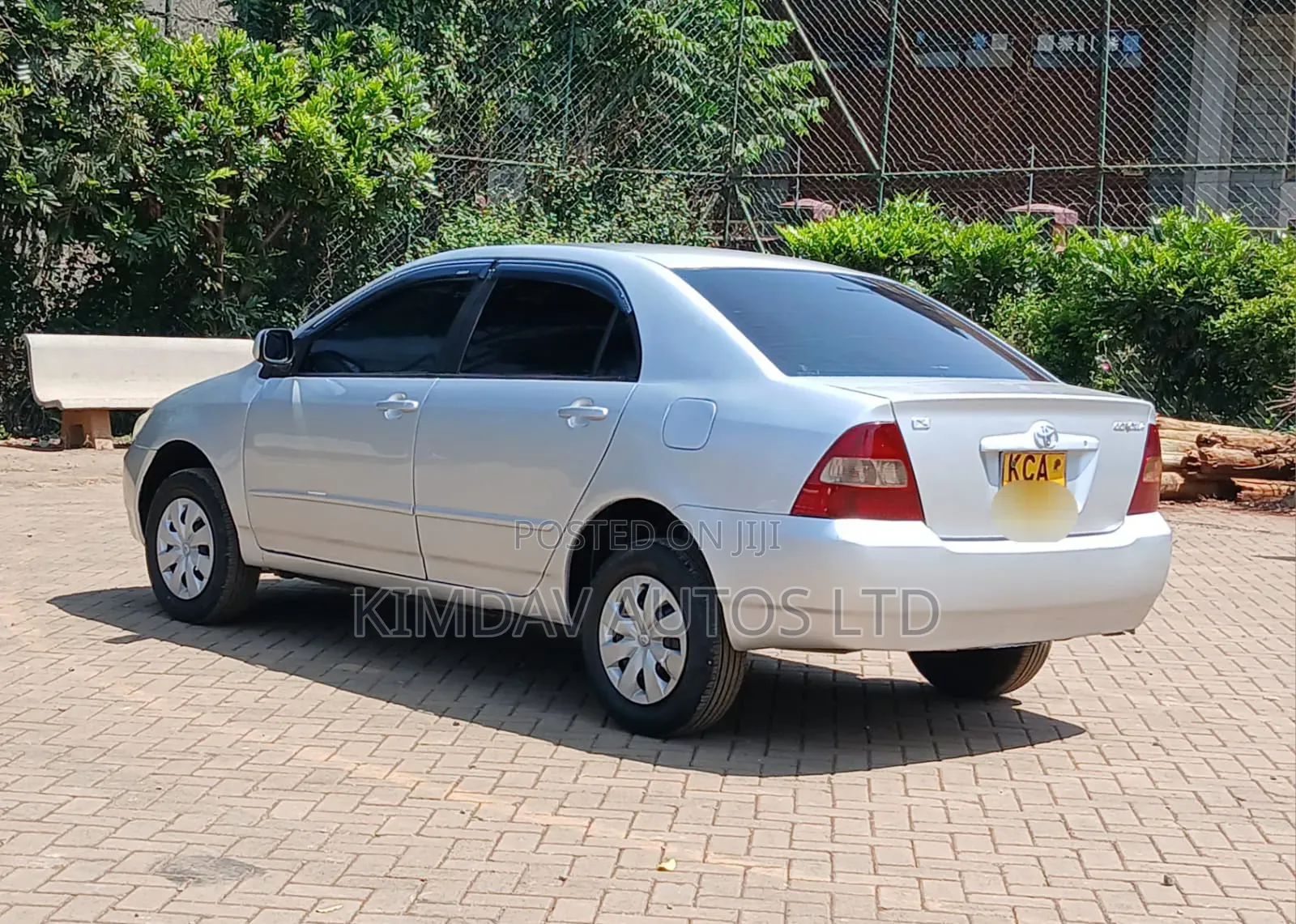 Toyota Corolla 2004 Silver