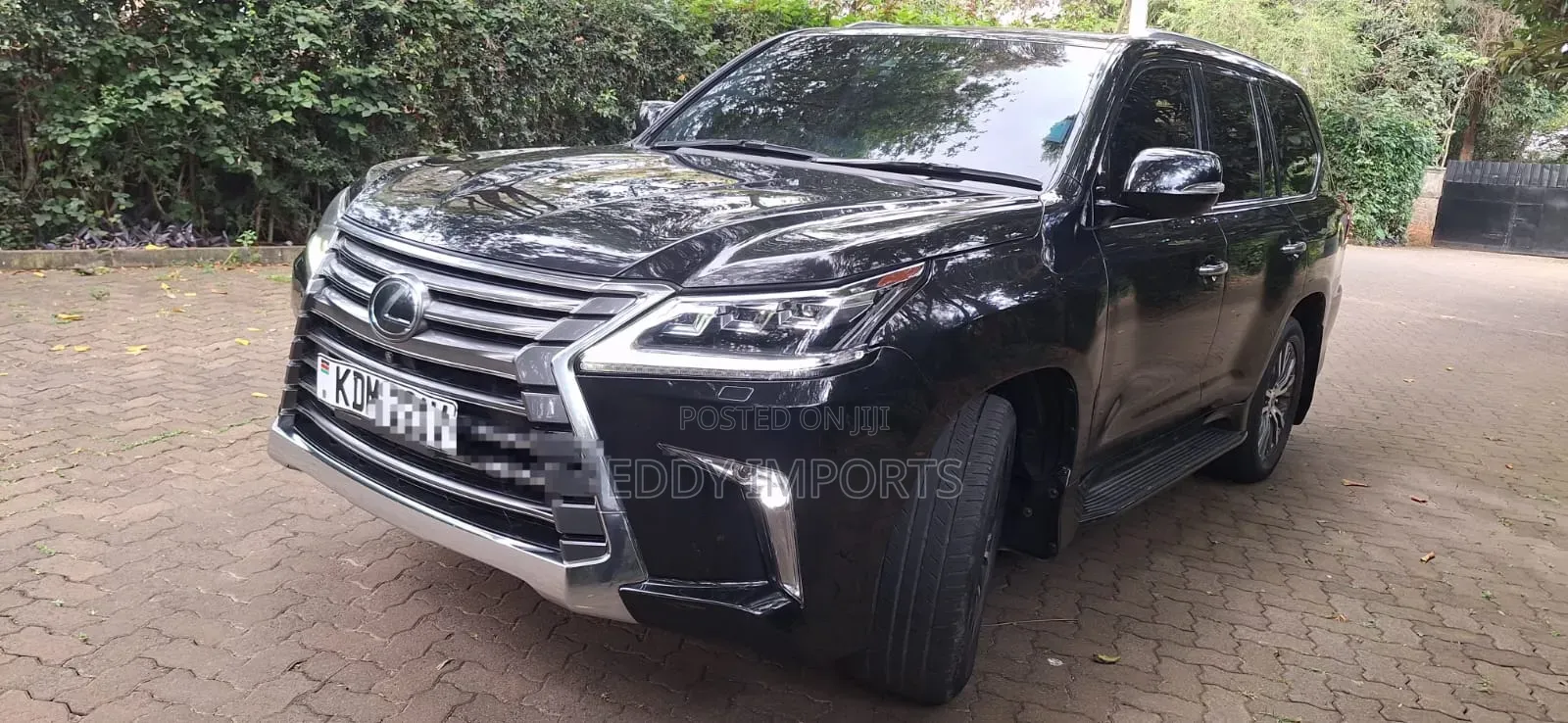 Lexus LX 570 AWD 2016 Black