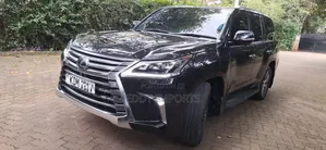 Lexus LX 570 AWD 2016 Black