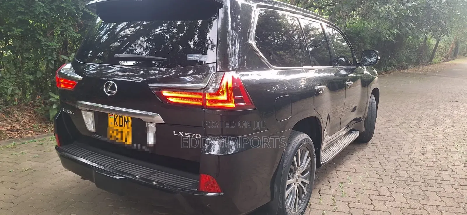 Lexus LX 570 AWD 2016 Black
