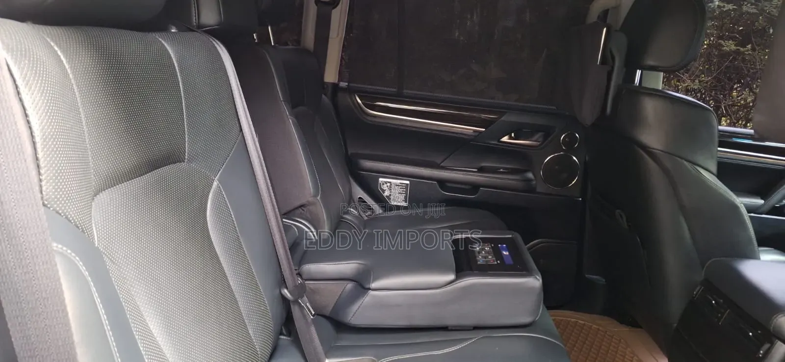 Lexus LX 570 AWD 2016 Black