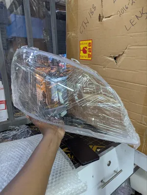 Mercedes Benz W 204 Headlight Lenses