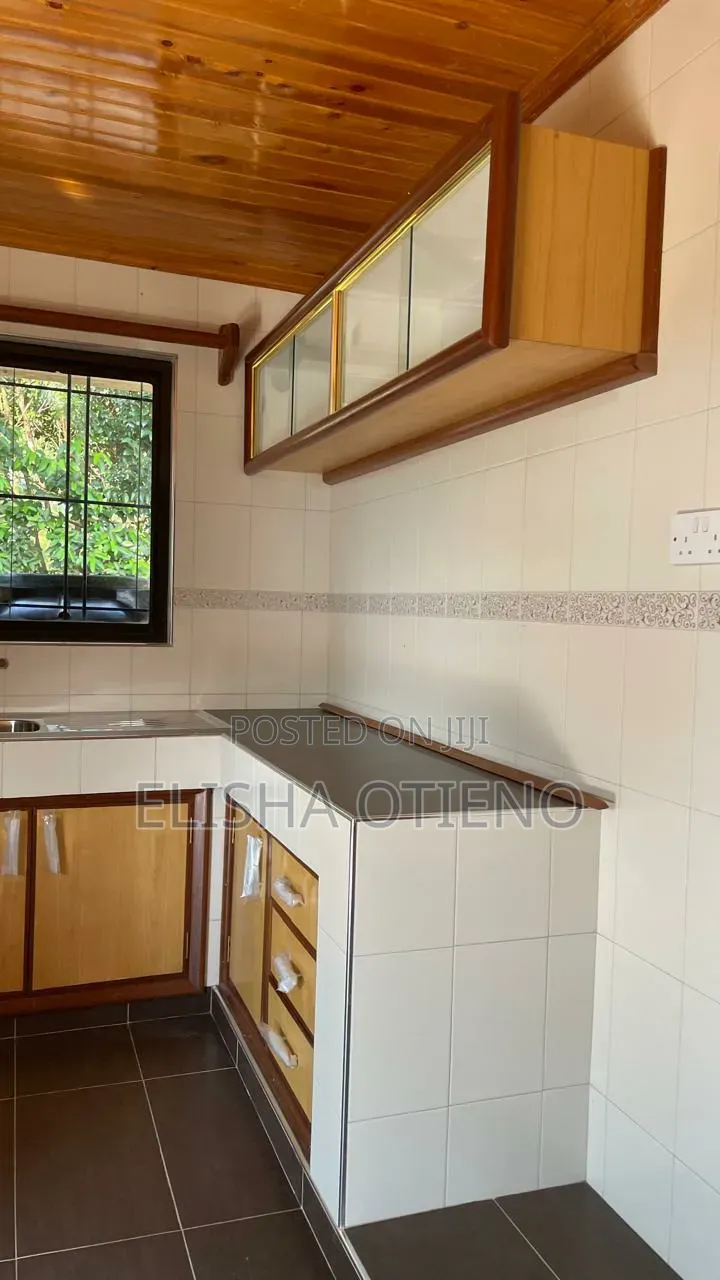 3bdrm Bungalow in Green Park, DayStar Area for sale