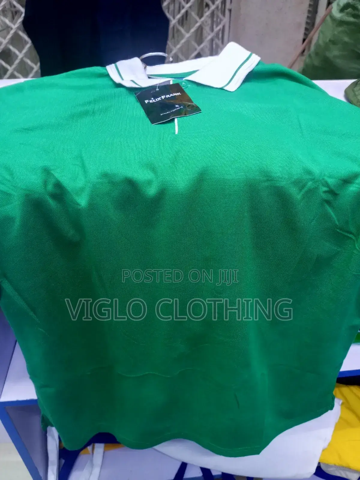 Green Body, Collar Poloshirts